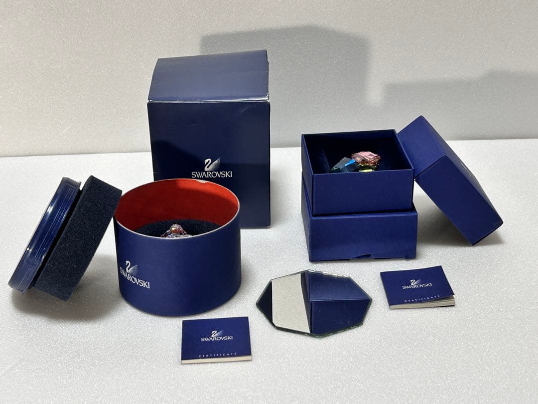 SWAROVSKI くま　チューリップ　熊　花　スワロ　ベア くま