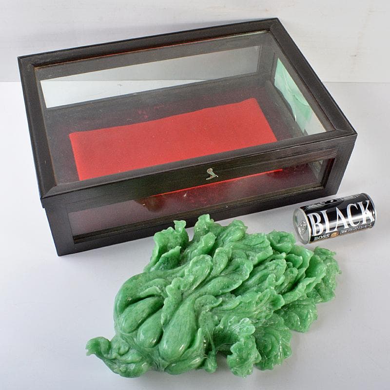 中国　玉石翡翠彫刻　白菜に昆虫　置物　重さ約4.25kg　D　R5490B 台湾国立故宮博物院の三大至宝！大人気の翠玉白菜の見どころご紹介