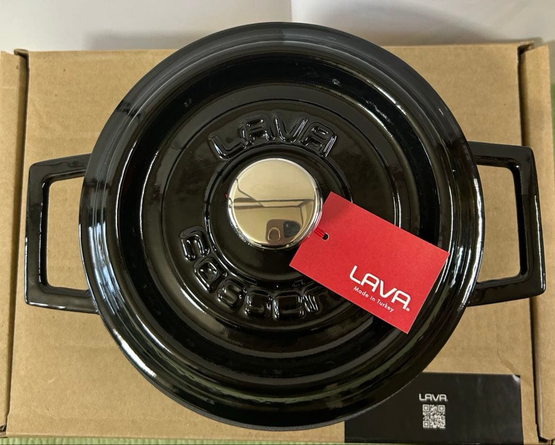 新品未使用ラウンドキャセロールLAVA 18cm両手鍋 無水調理 黒