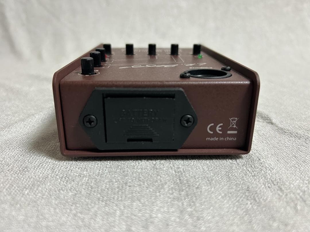 L.R. Baggs PARA ACOUSTIC DI　プリアンプ