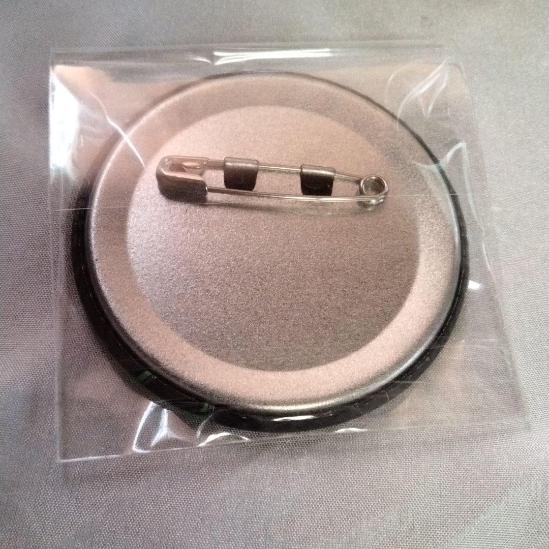 シルバー 缶バッジ 寮服 - メルカリ