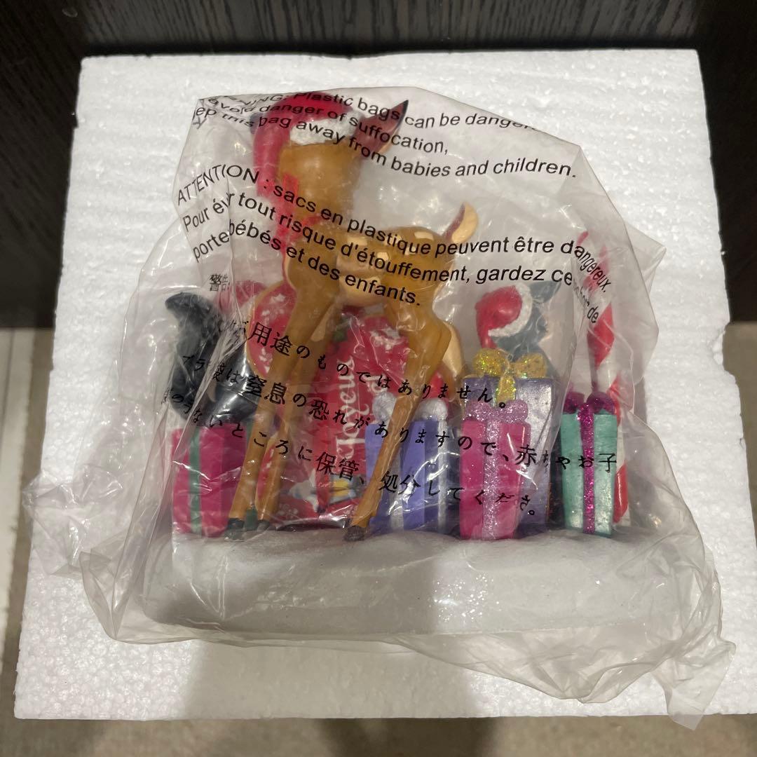 ディズニー　バンビ　フィギュア