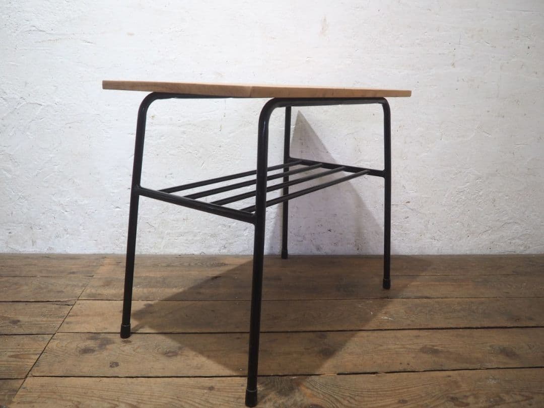 1236 ②古い木と鉄脚のテーブル　デスク　作業台　リメイク　レトロ　ビンテージ