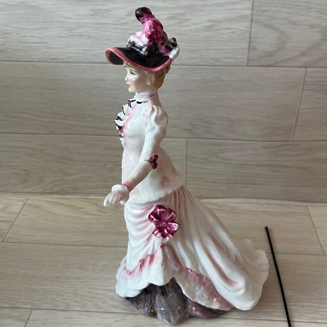 【激レア】美品 ロイヤルドルトン アスコット フィギュリン 人形 置物 高級 女