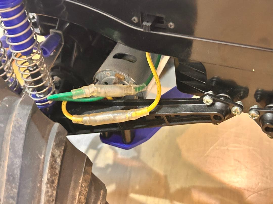 タミヤ/1/10 電動ラジコン　ピックアップトラック スーパークラッドバスター