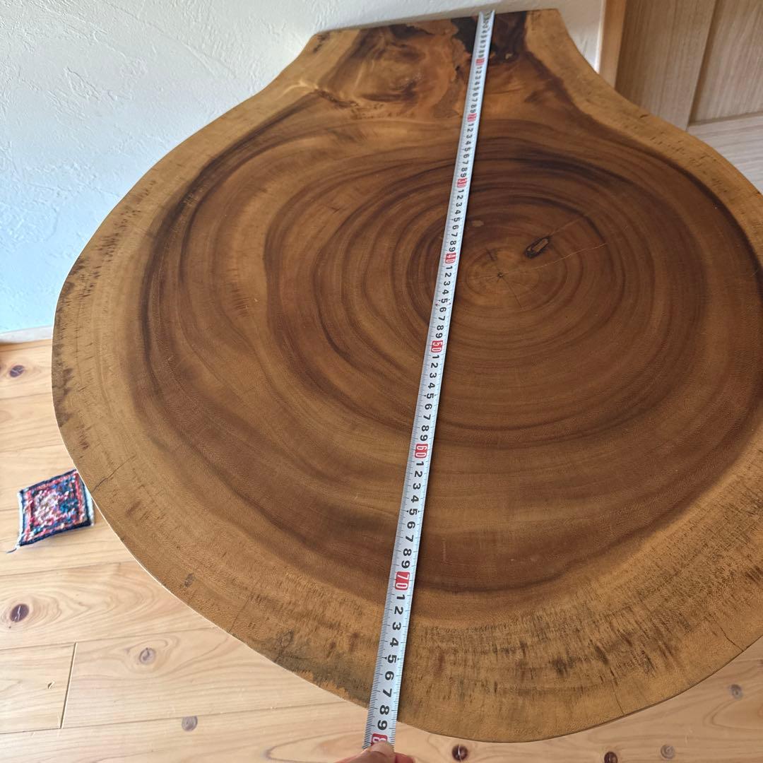 一枚板 アカシア 切り株型コーヒーテーブル アイアン脚付き