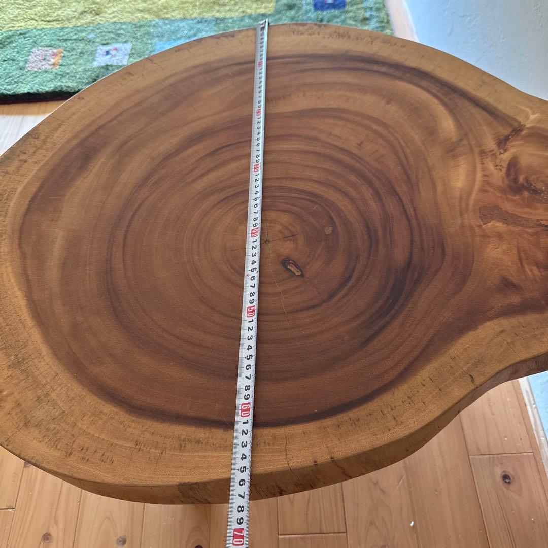 一枚板 アカシア 切り株型コーヒーテーブル アイアン脚付き