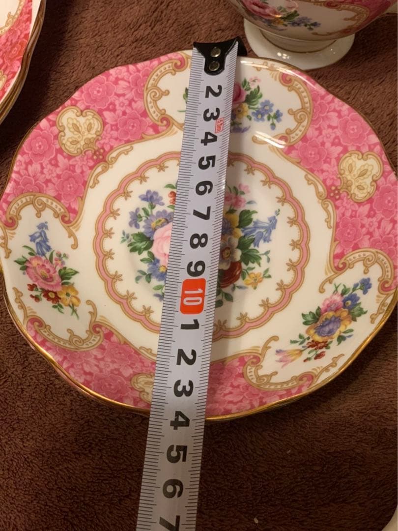   Lady Carlyle tea “set”