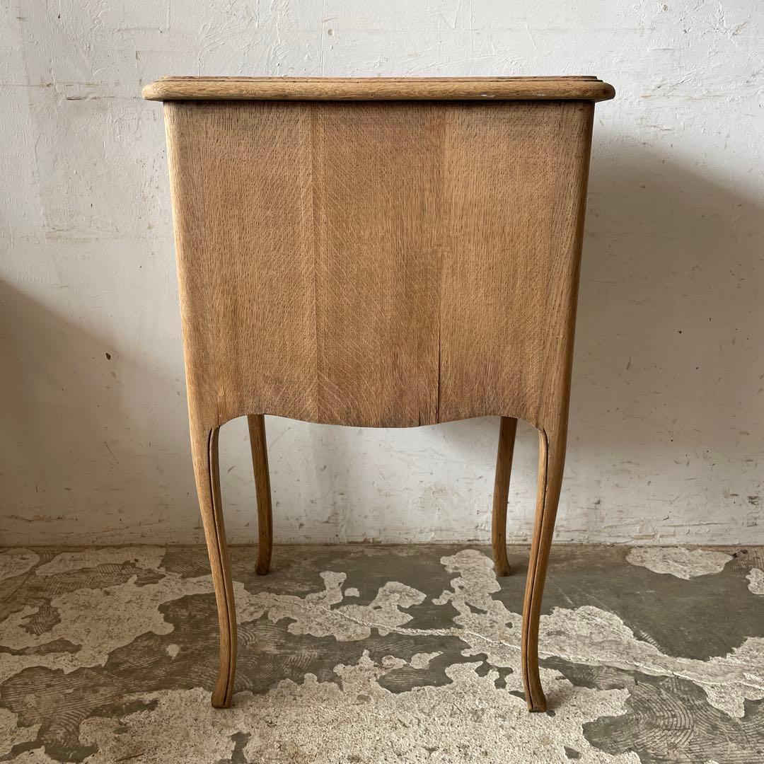 ビンテージ ドロワーサイドテーブル ベッドサイド　猫脚　剥離　no2