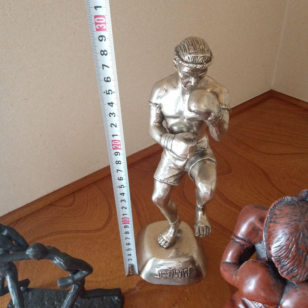 ムエタイ　ボクシング 　置物