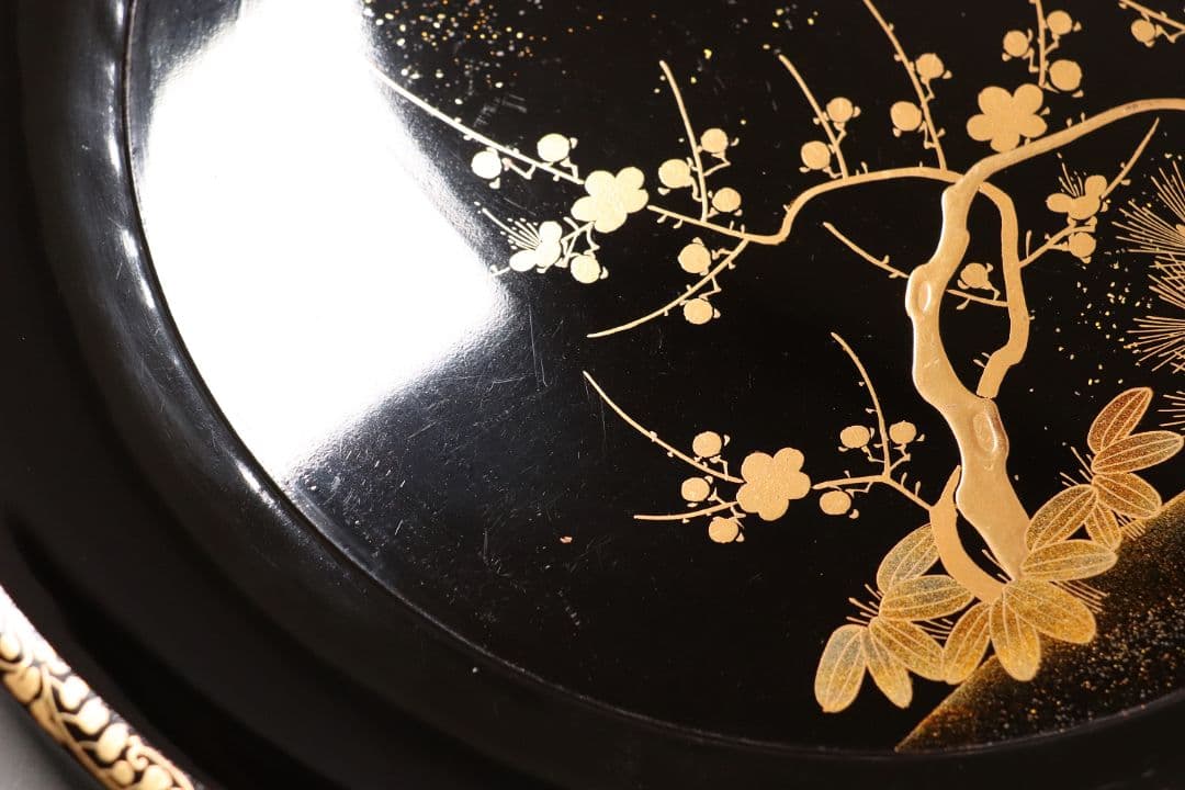 MA218 時代漆器 松竹梅鶴金蒔絵 縁唐草 黒塗 大徳寺盆 二客 菓子盆 木皿