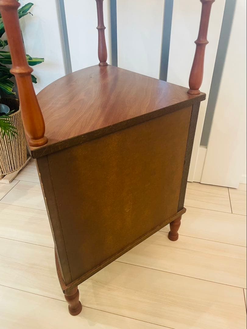 【アンティーク】木製 コーナーラック 飾り棚 収納棚 昭和レトロ 古家具 古道具