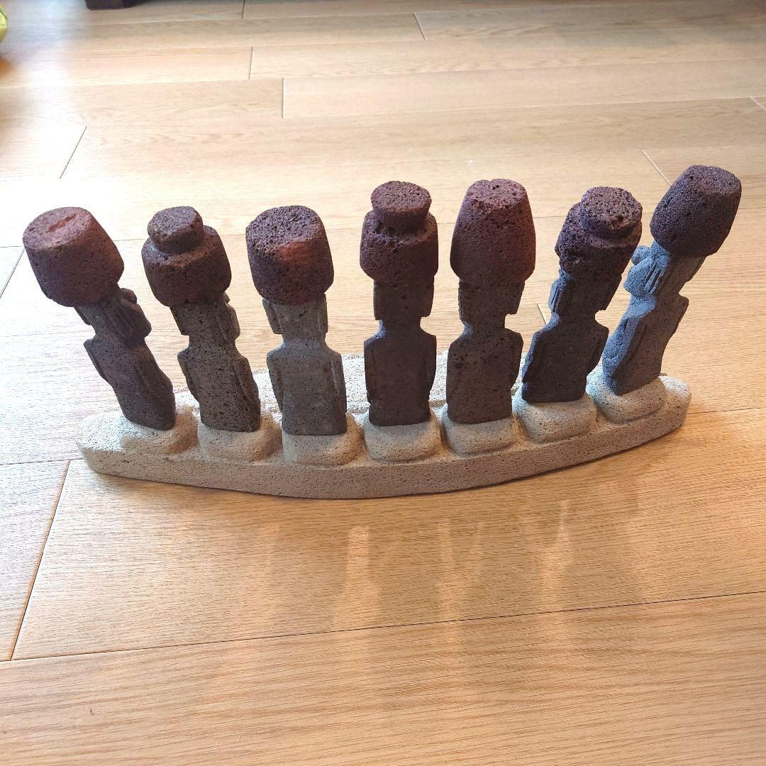 イースター島のモアイ像 置物7体＆台座