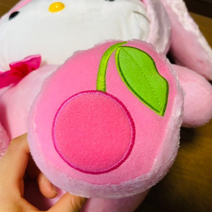 ハローキティ　きぐるみ