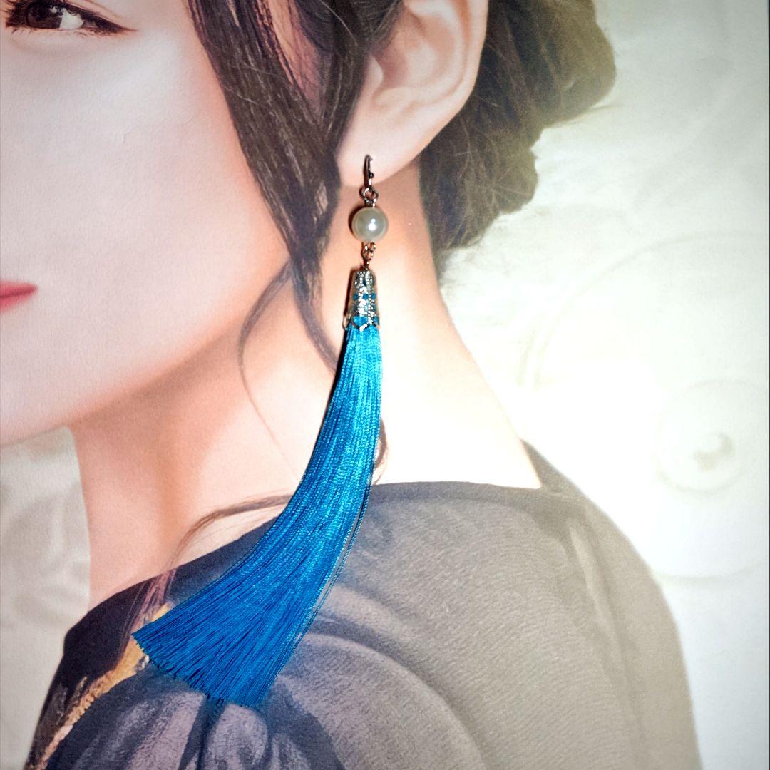 【1280】大きめパールビーズとタッセルのピアス