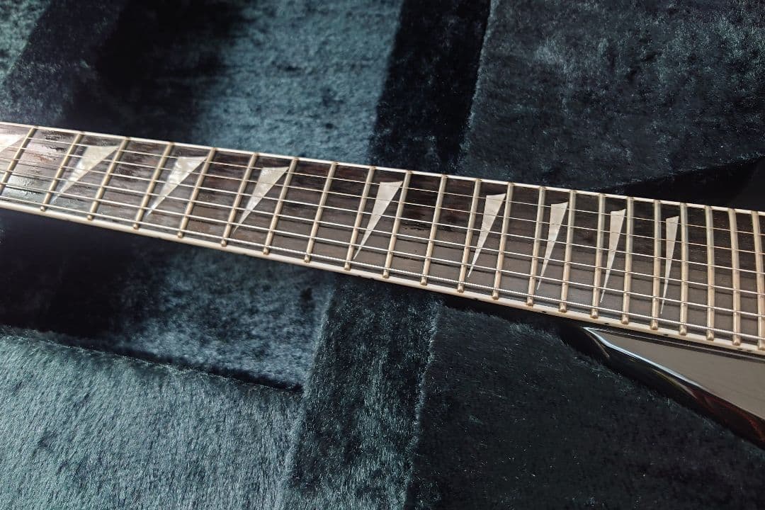 ESP EⅡ E-II ARROW 7 FLOYD ROSE ブラックJAPAN - メルカリ