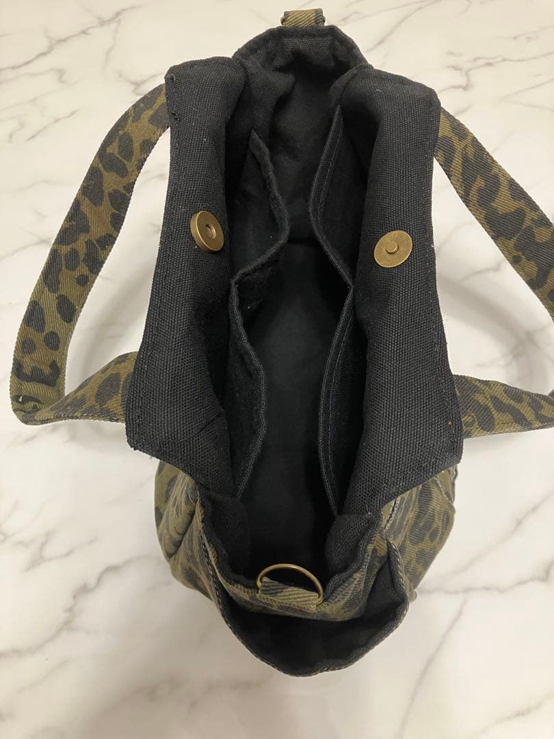 1033 ヒョウ柄デニムリメイクバック ハンドメイド - メルカリ