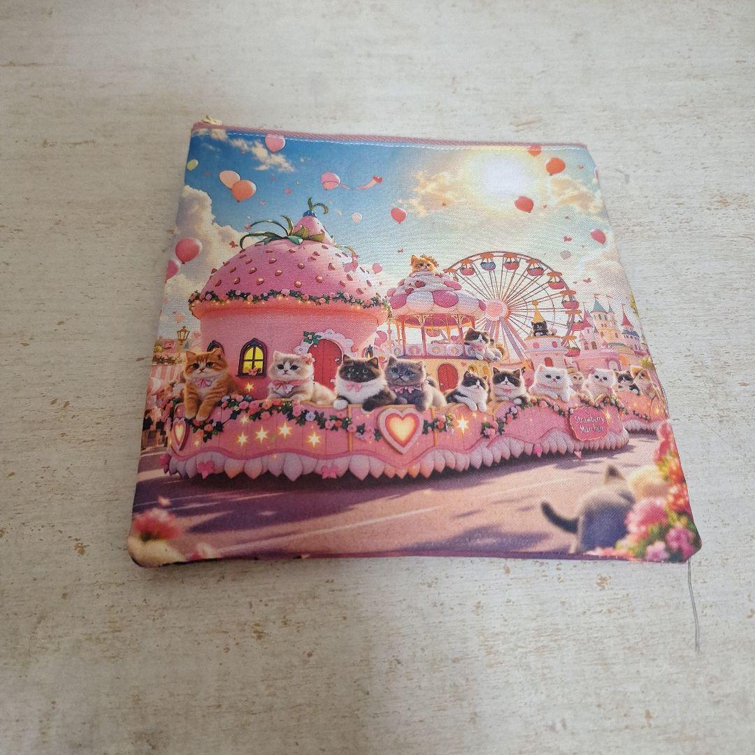 激レアねこパネル生地　ハンドメイド　フラットポーチ　ミニバック