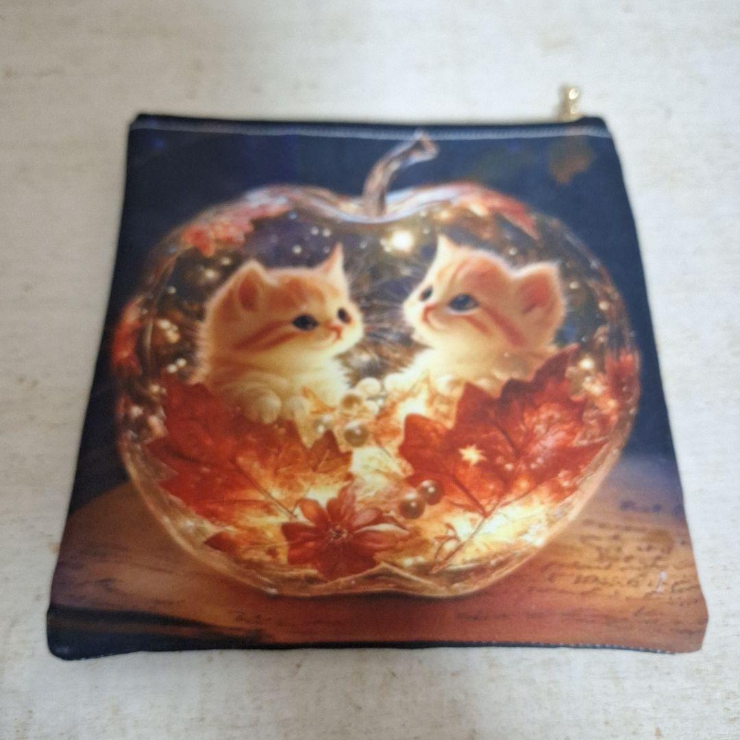 激レアねこパネル生地　ハンドメイド　フラットポーチ　ミニバック