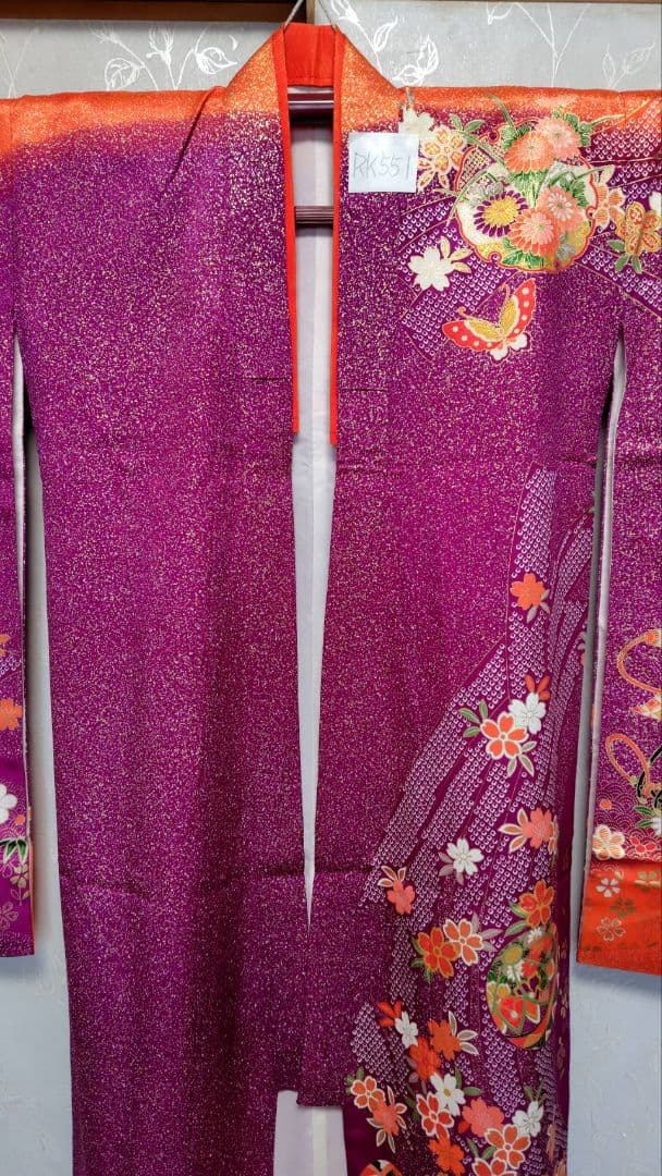RK551子供着物7歳前後用着丈135センチ裄丈55センチ正絹めちゃくちゃ綺麗