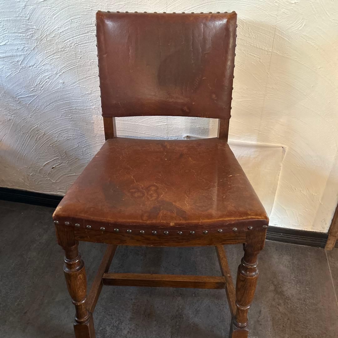 イギリス　アンティーク　チェスターフィールド　チェア　革張り　椅子