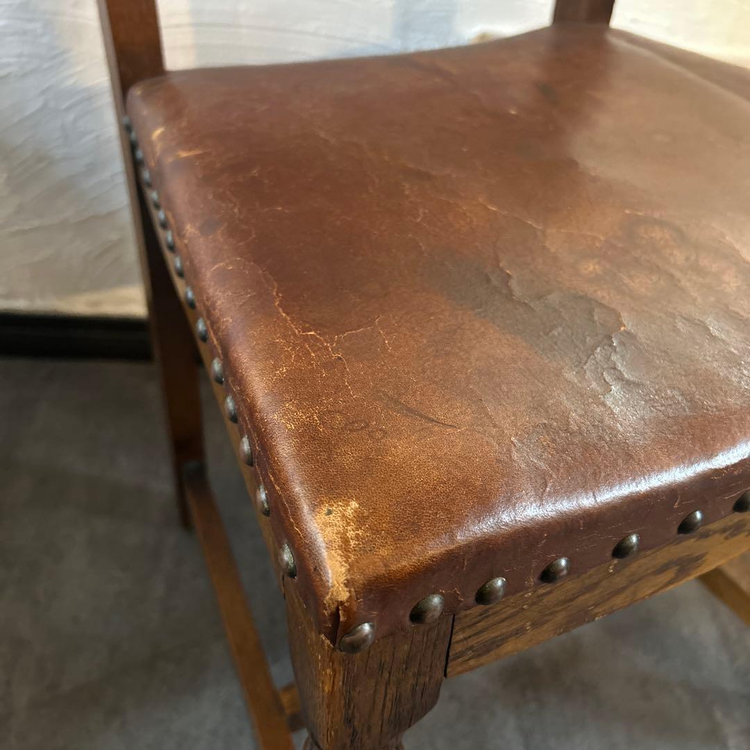 イギリス　アンティーク　チェスターフィールド　チェア　革張り　椅子