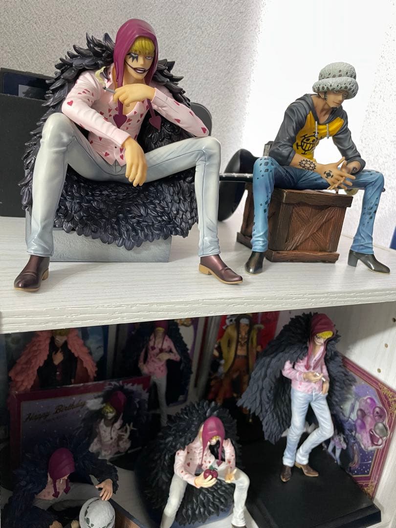 コラソン＆ ロー POP ”LIMITED EDITION”フィギュア - メルカリ