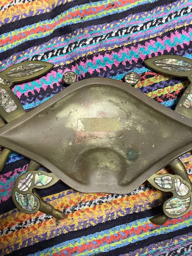 カニ型金属トレイ 貝殻装飾付き 灰皿 アクセサリー置き オブジェ 楽天市場】☆2/20限定クーポン配布中☆ 蟹 オブジェ アクセサリー