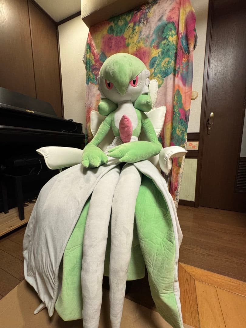 サーナイト　等身大ぬいぐるみ