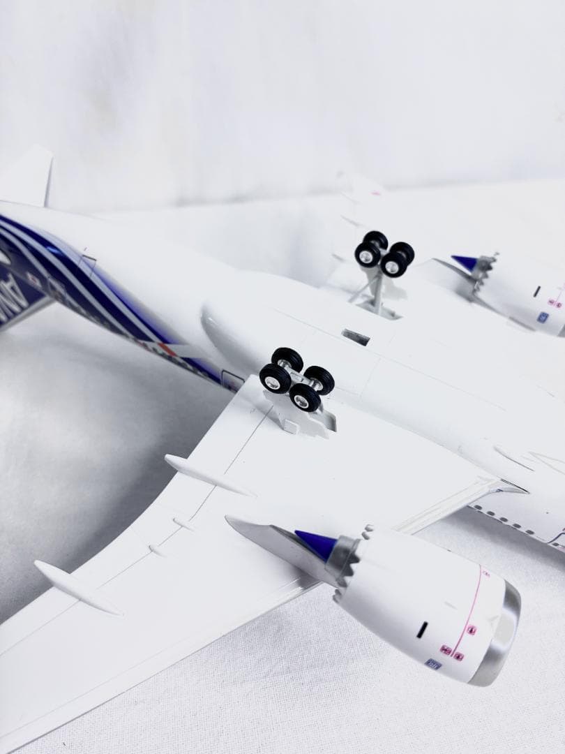 ANA ◼︎ BOEING 787-8 NH20051 航空機模型 全日空商事 - メルカリ