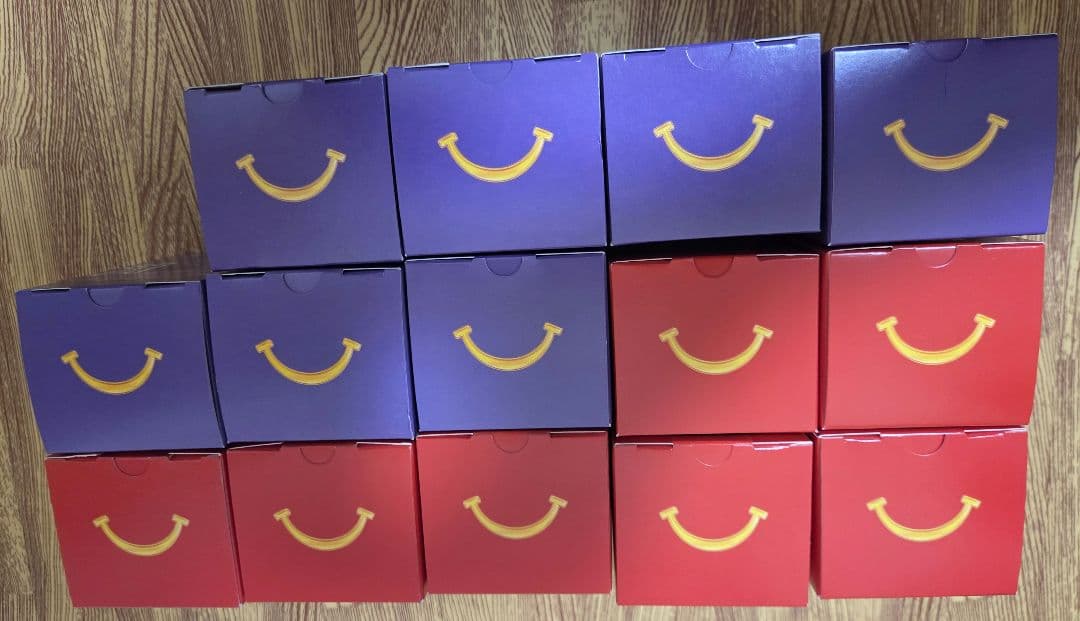 韓国マクドナルド BTSコラボ完全コンプリートフィギュア14個+おまけ付き