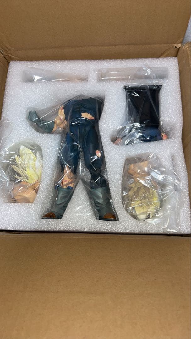 再出品　ガレージキット　ベジータ