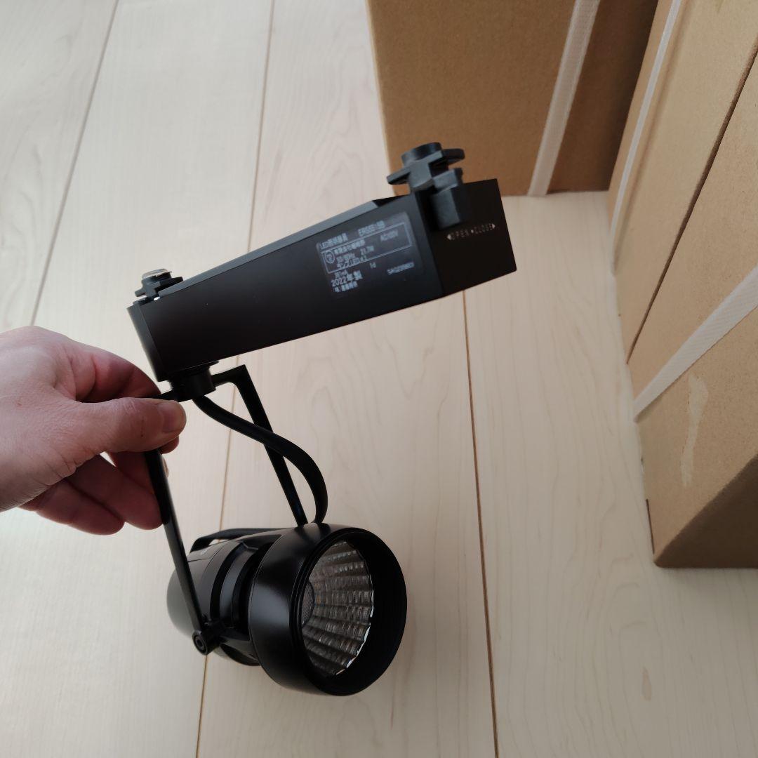 ENDO LEDスポットライト ERS5515B 8台