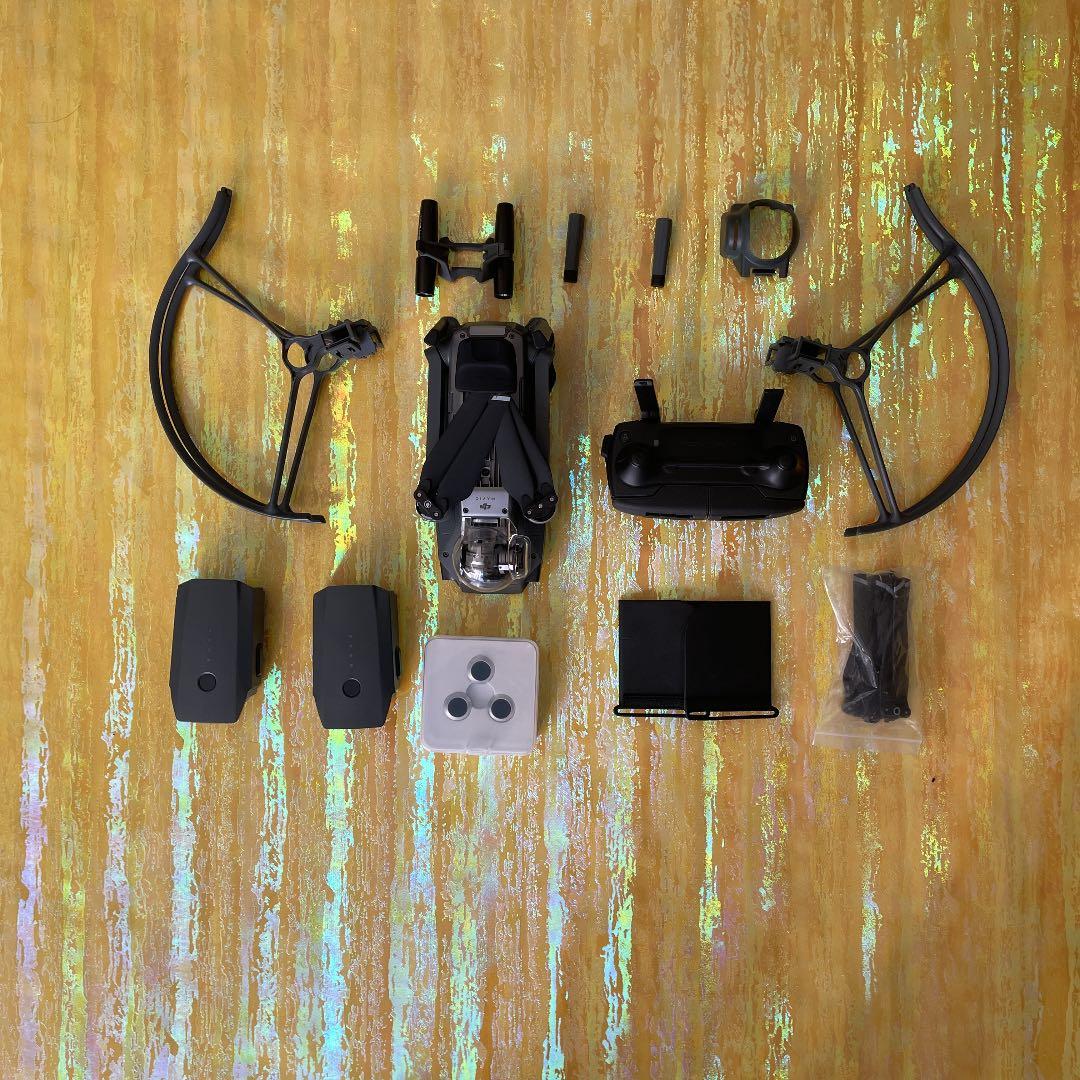 美品　DJI Mavic Pro 箱付き　ドローン　パーツセット