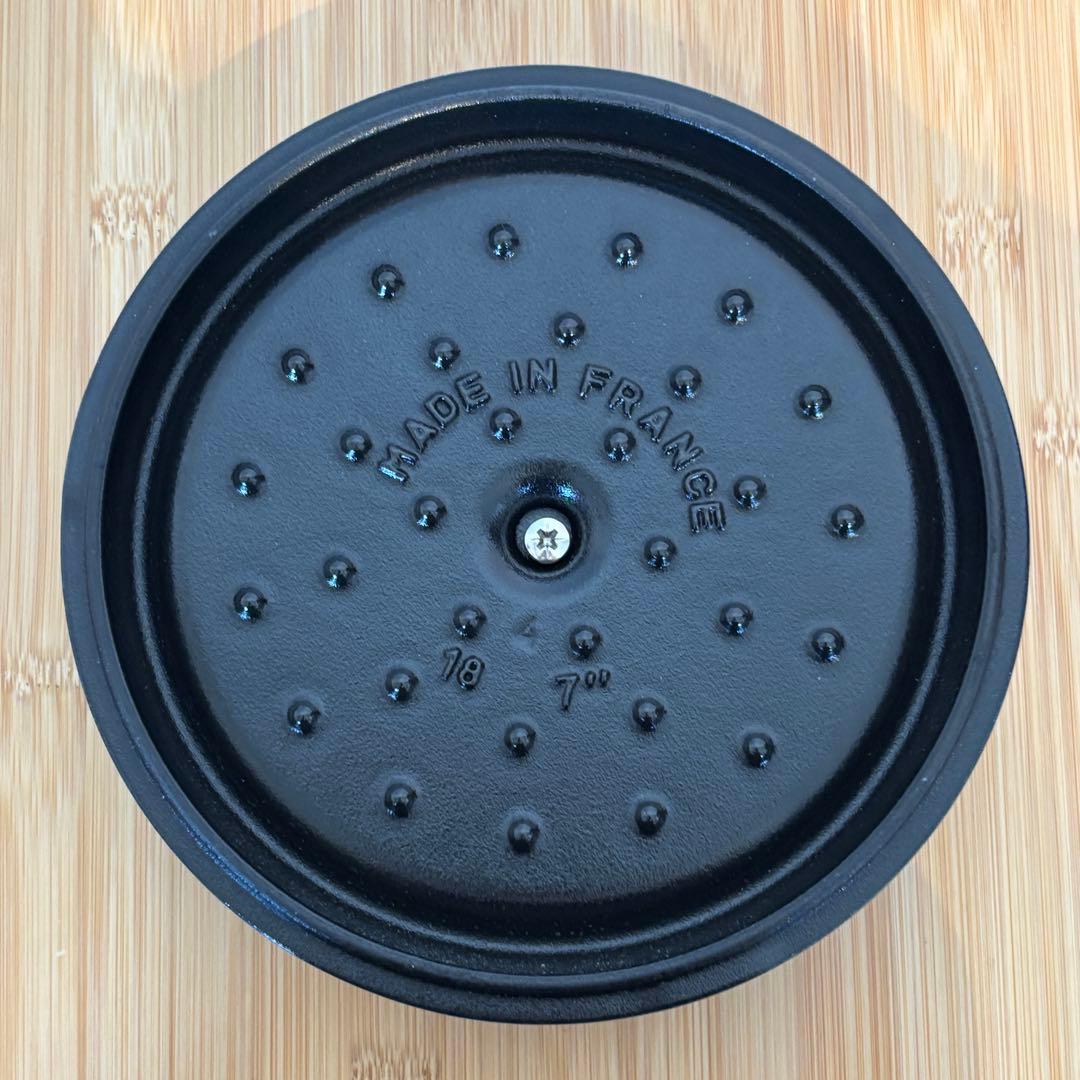 ストウブ ラ·メール 18cm ピコ·ココット ラウンド 新品未使用 STAUB