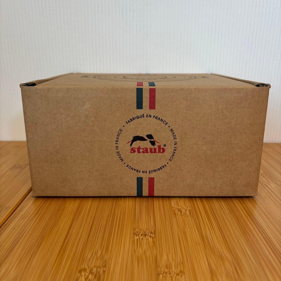 ストウブ ラ·メール 18cm ピコ·ココット ラウンド 新品未使用 STAUB