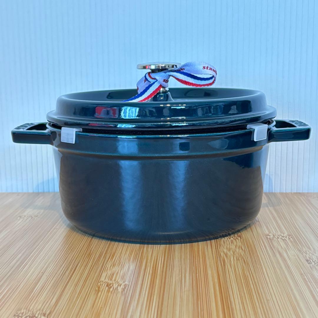 ストウブ ラ·メール 18cm ピコ·ココット ラウンド 新品未使用 STAUB