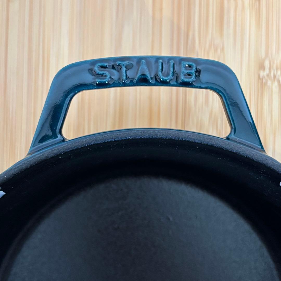 ストウブ ラ·メール 18cm ピコ·ココット ラウンド 新品未使用 STAUB