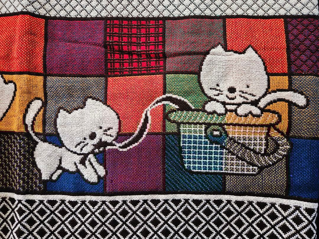 昭和レトロ レトロポップ こたつカバー こたつ上掛け ねこ柄 新品タグ付き