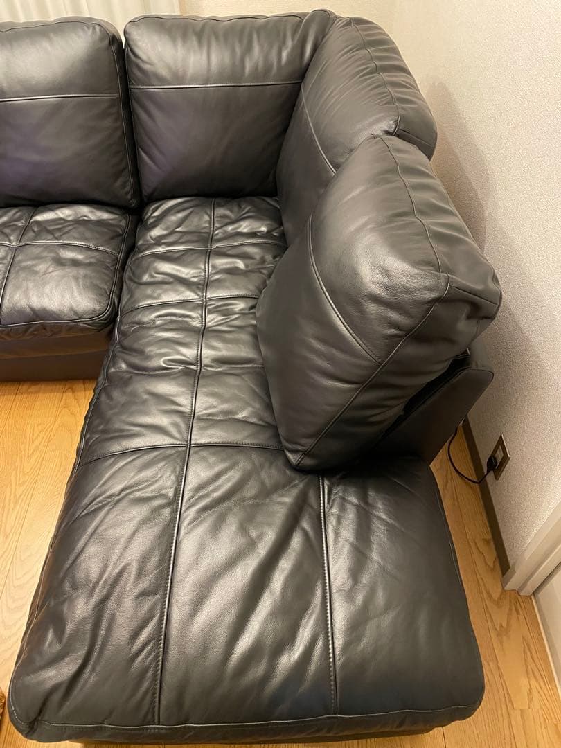 ②ニトリ コーナーソファ ブラック(Sステイツ BK-L)