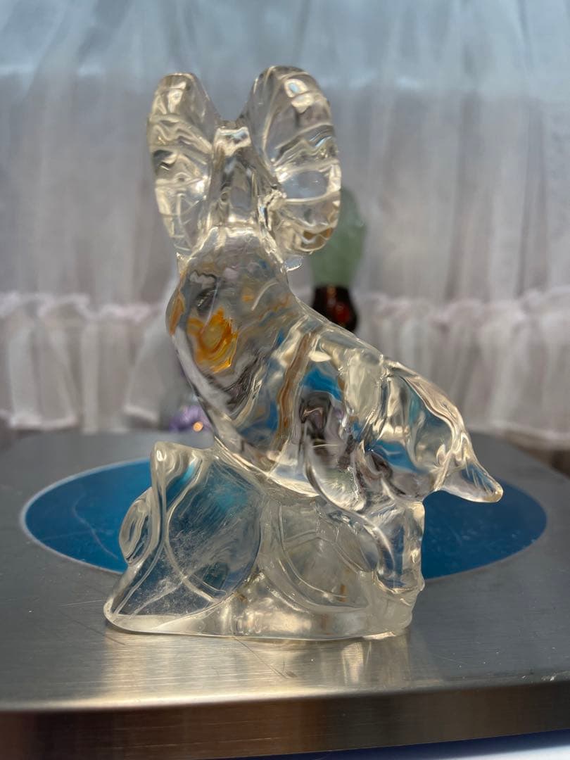 天然石　高品質　綺麗　高透明　 ファイアクォーツ　羊　虹入り 手彫り置物 原石