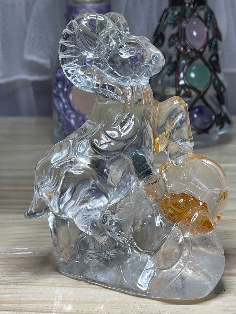天然石　高品質　綺麗　高透明　 ファイアクォーツ　羊　虹入り 手彫り置物 原石