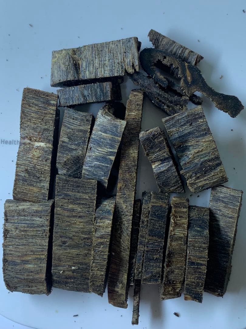 極上黒伽羅 沈香 香木 重さ:20.2g A-9