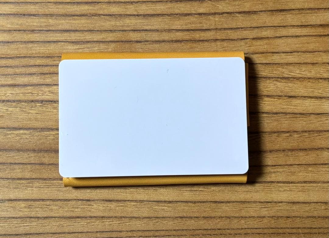 ハンドメイド財布　カードサイズにカード7枚、6枚、お札5枚収納可能