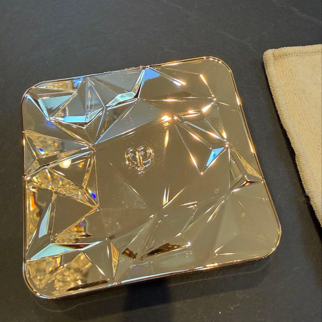 クレ・ド・ポー ボーテ ル・レオスールデクラ 21