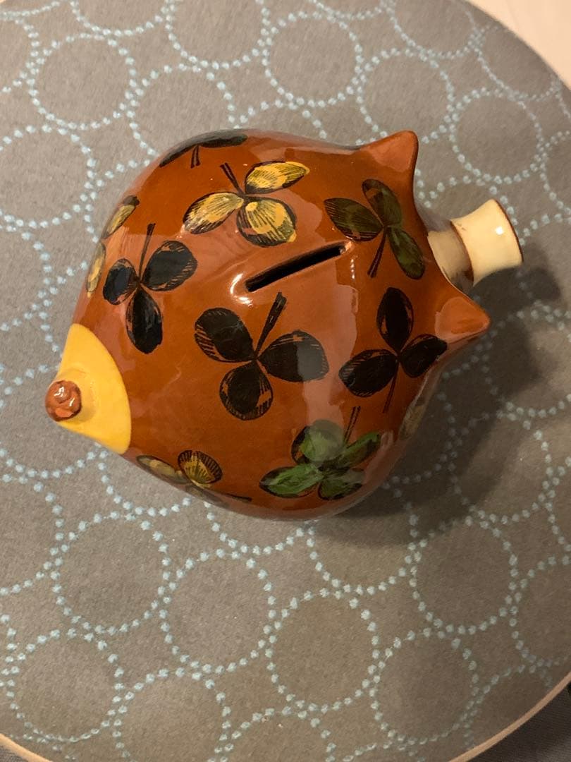 希少  マリアンヌ・ウェストマン　豚