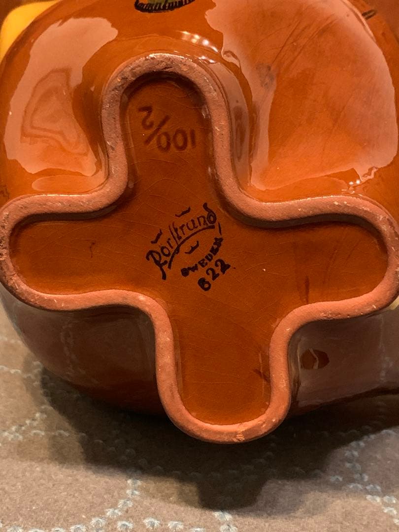 希少  マリアンヌ・ウェストマン　豚