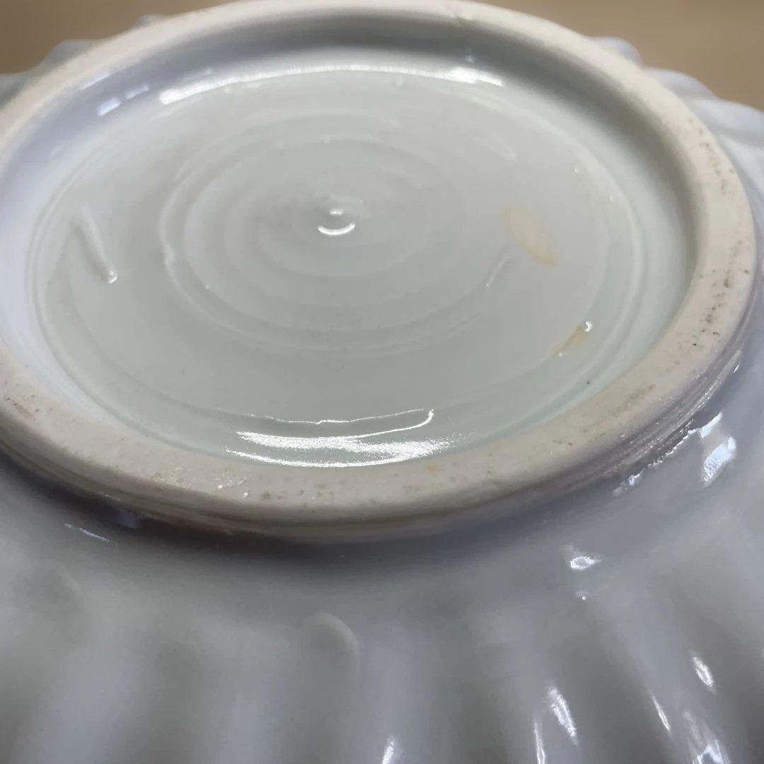 上田恒次 白磁菊皿 共箱 - メルカリ