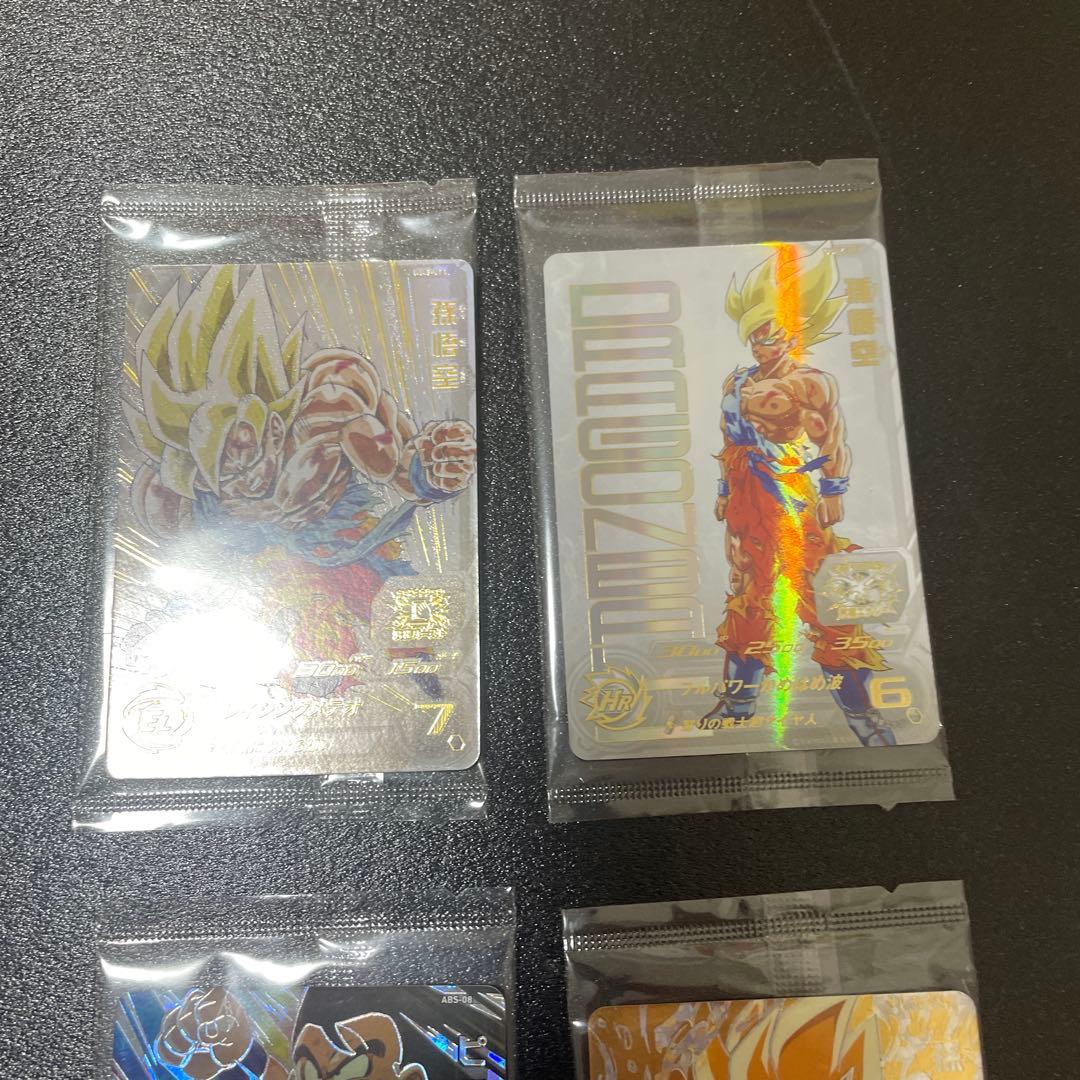 新品未開封UGM4-067孫悟空 ドラゴンボールヒーローズ