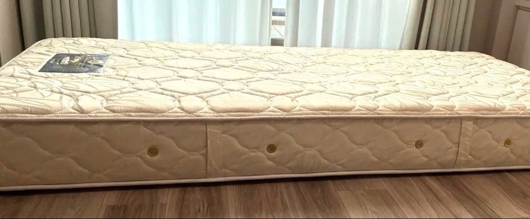 シモンズ Extra Hard シングルマットレス